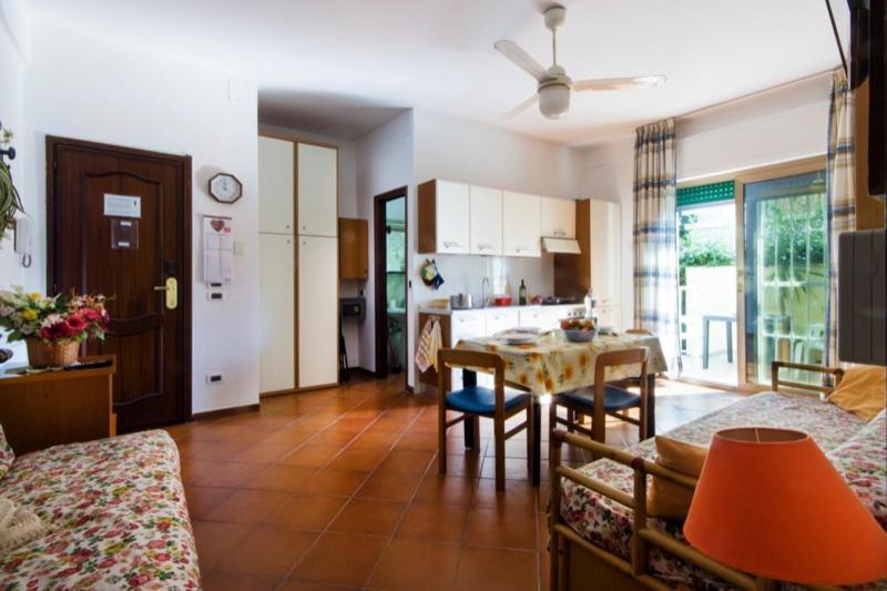 Casavacanze Internazionale Diano Marina Zewnętrze zdjęcie