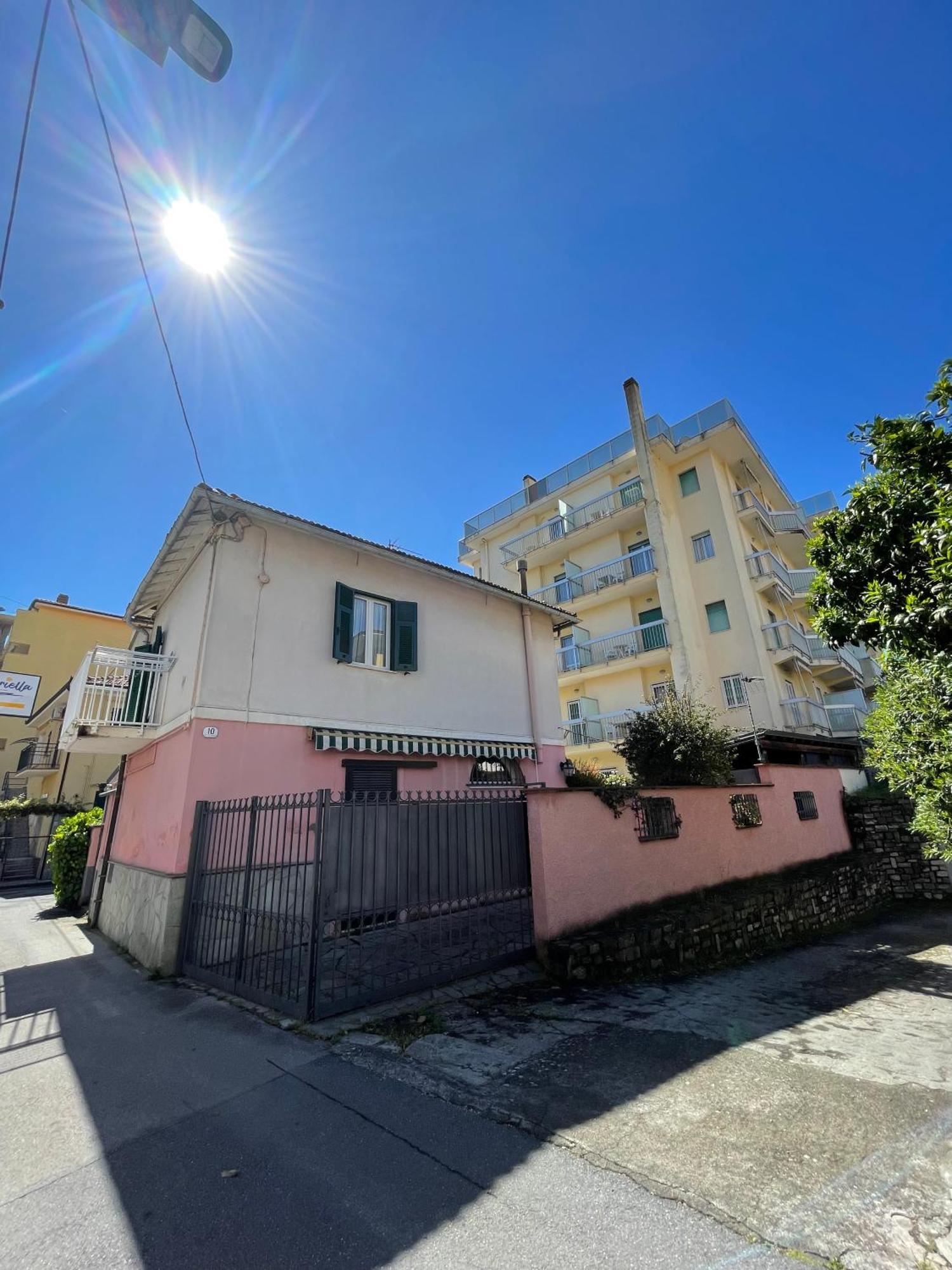 Casavacanze Internazionale Diano Marina Zewnętrze zdjęcie