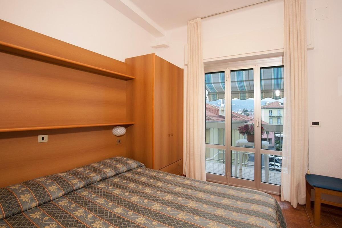 Casavacanze Internazionale Diano Marina Zewnętrze zdjęcie