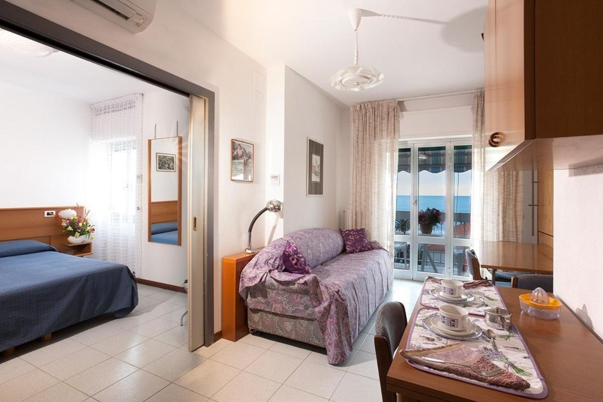 Casavacanze Internazionale Diano Marina Zewnętrze zdjęcie